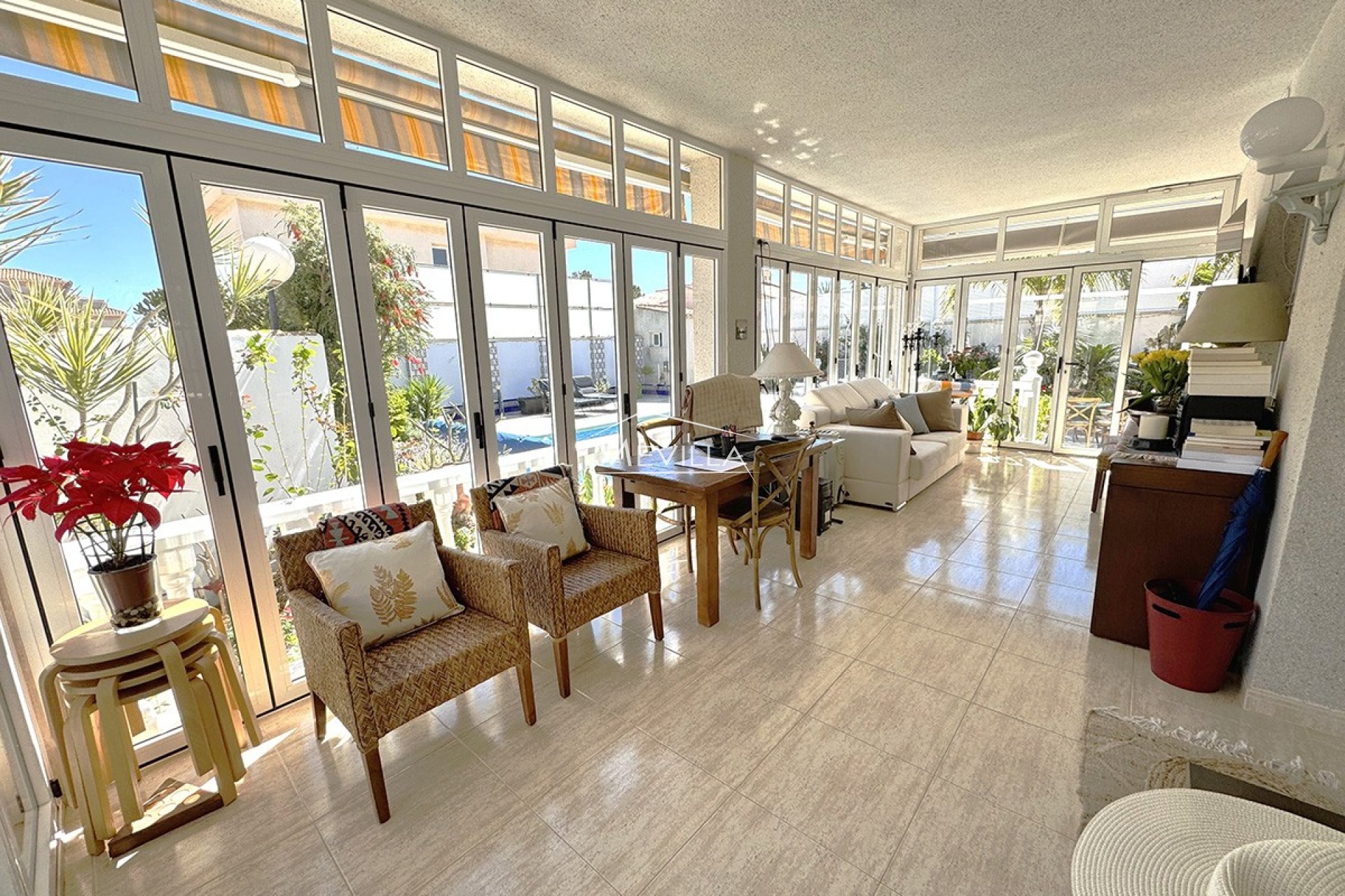 Salg (Resales) - Villa - Orihuela Costa - Playa Flamenca