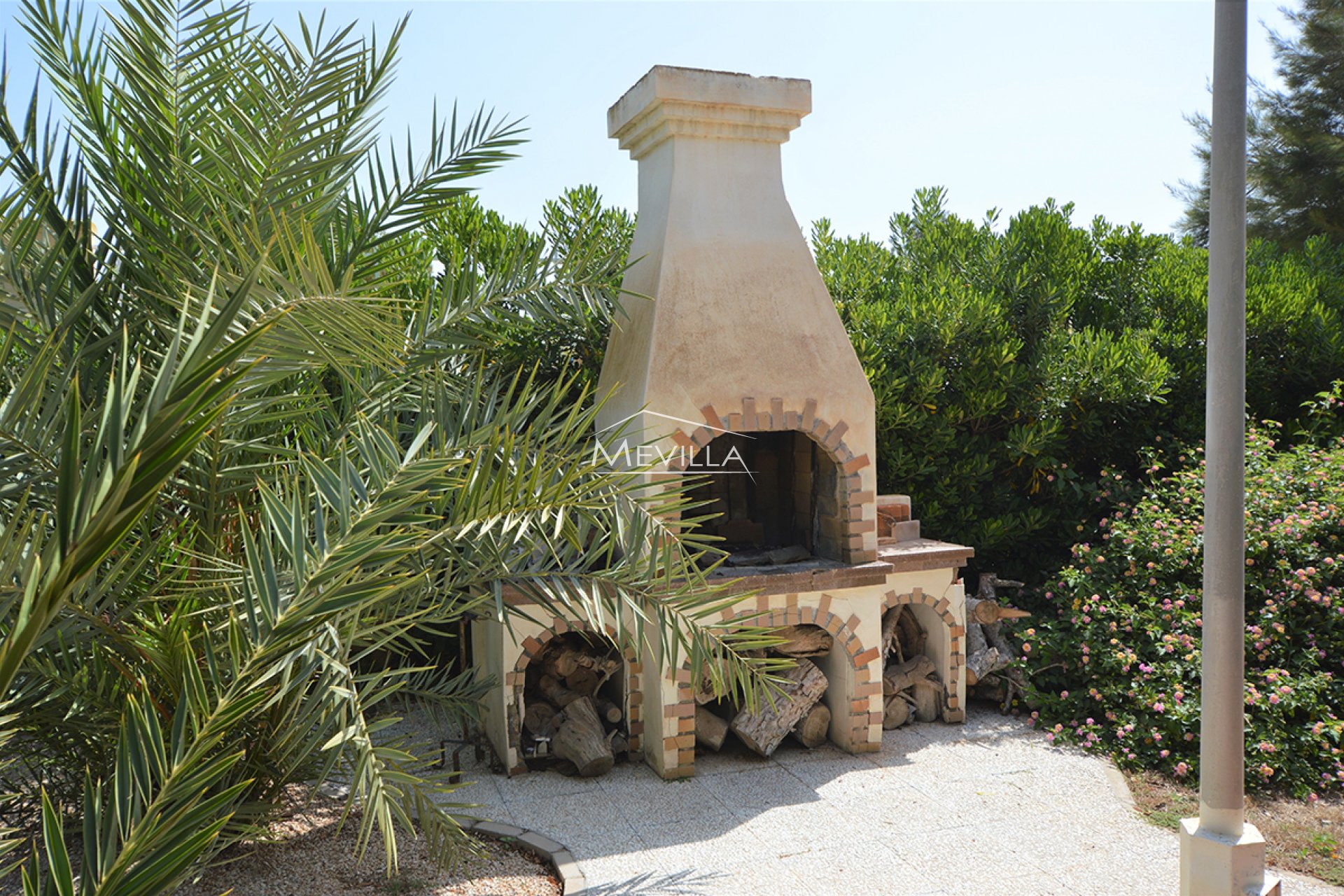 Salg (Resales) - Villa - Orihuela Costa - Punta Prima