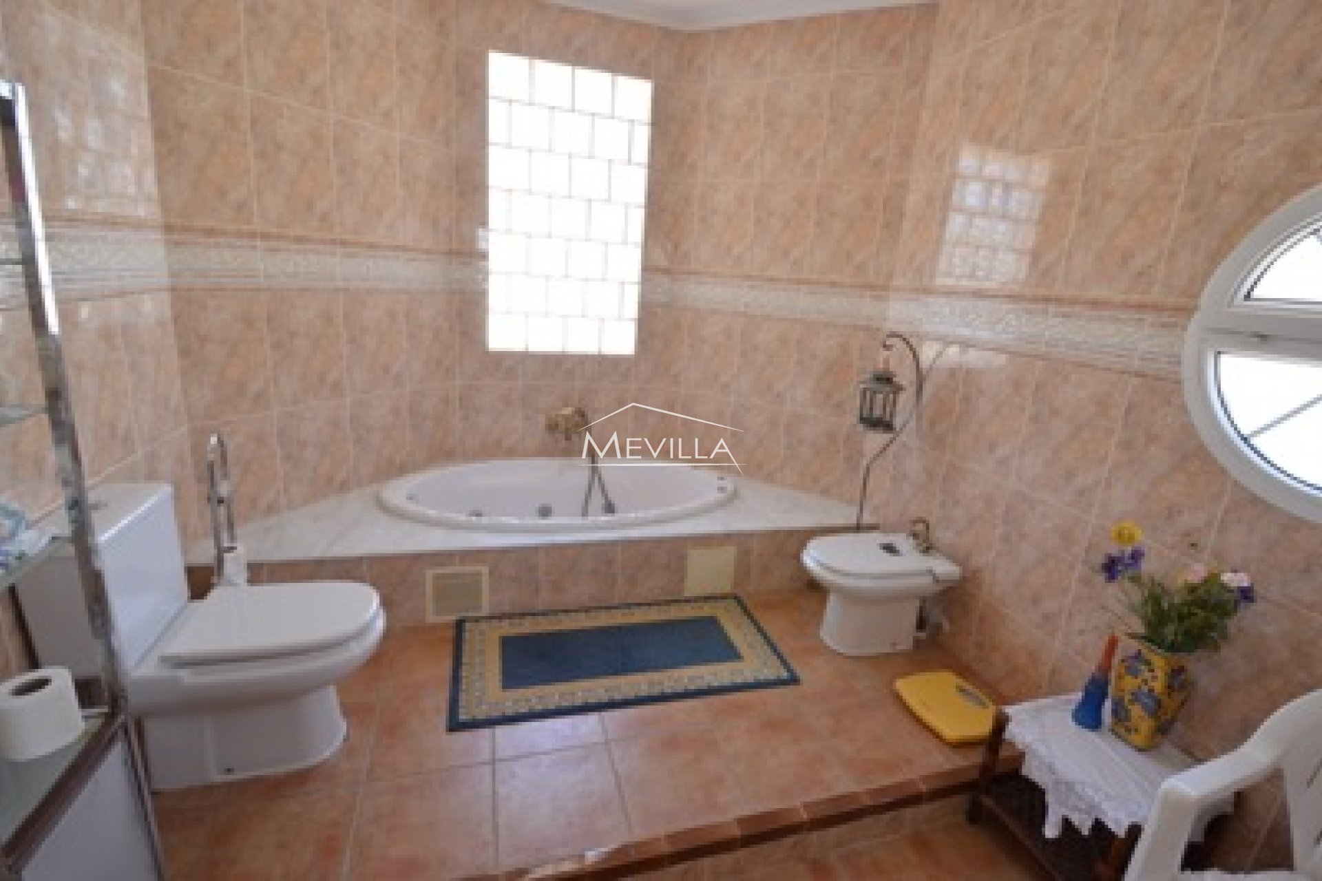 Salg (Resales) - Villa - Orihuela Costa - Villamartin