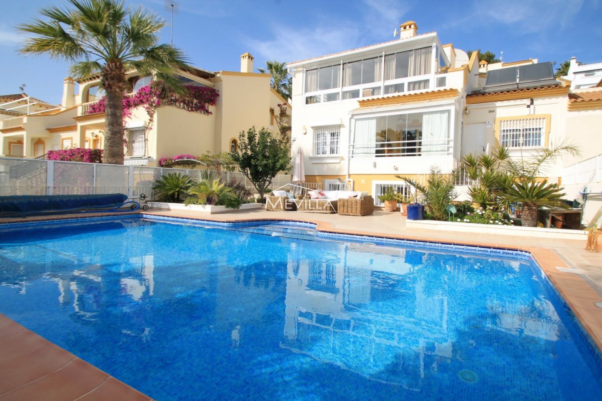 Salg (Resales) - Villa - Orihuela Costa - Villamartin