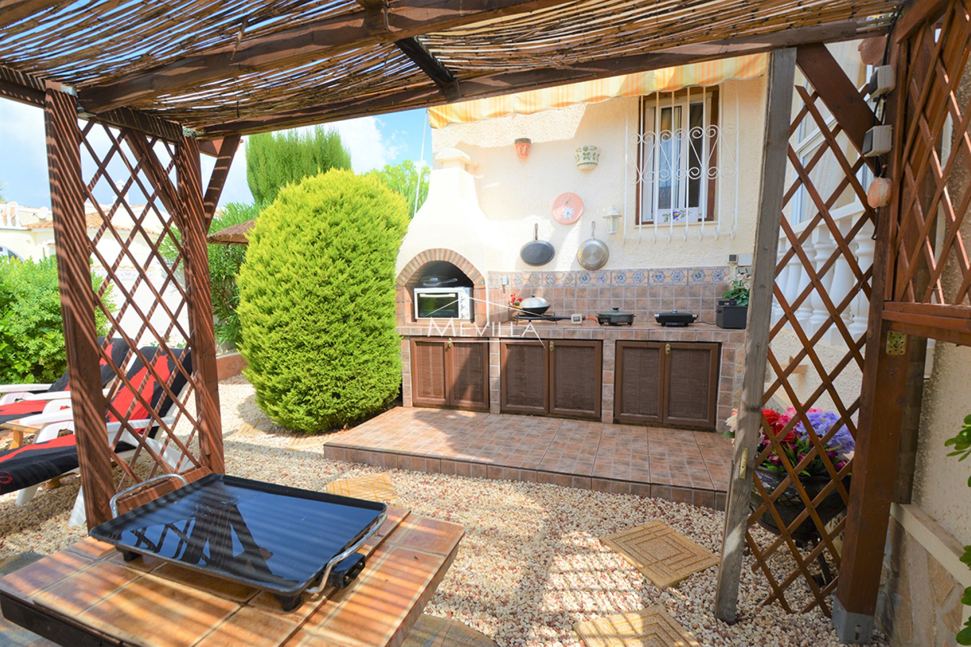 Salg (Resales) - Villa - Orihuela Costa - Villamartin