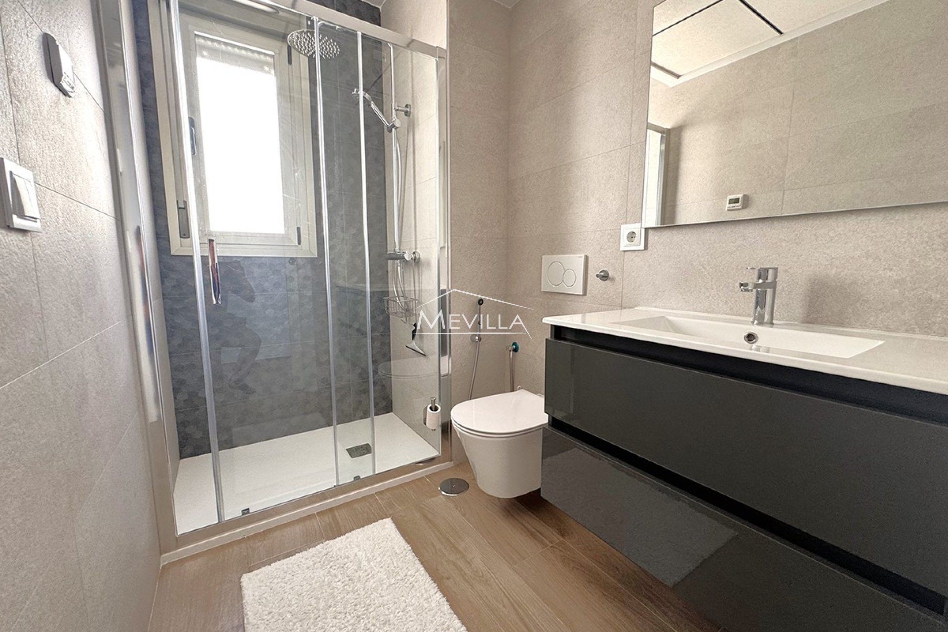 Salg (Resales) - Villa - Orihuela Costa - Villamartin
