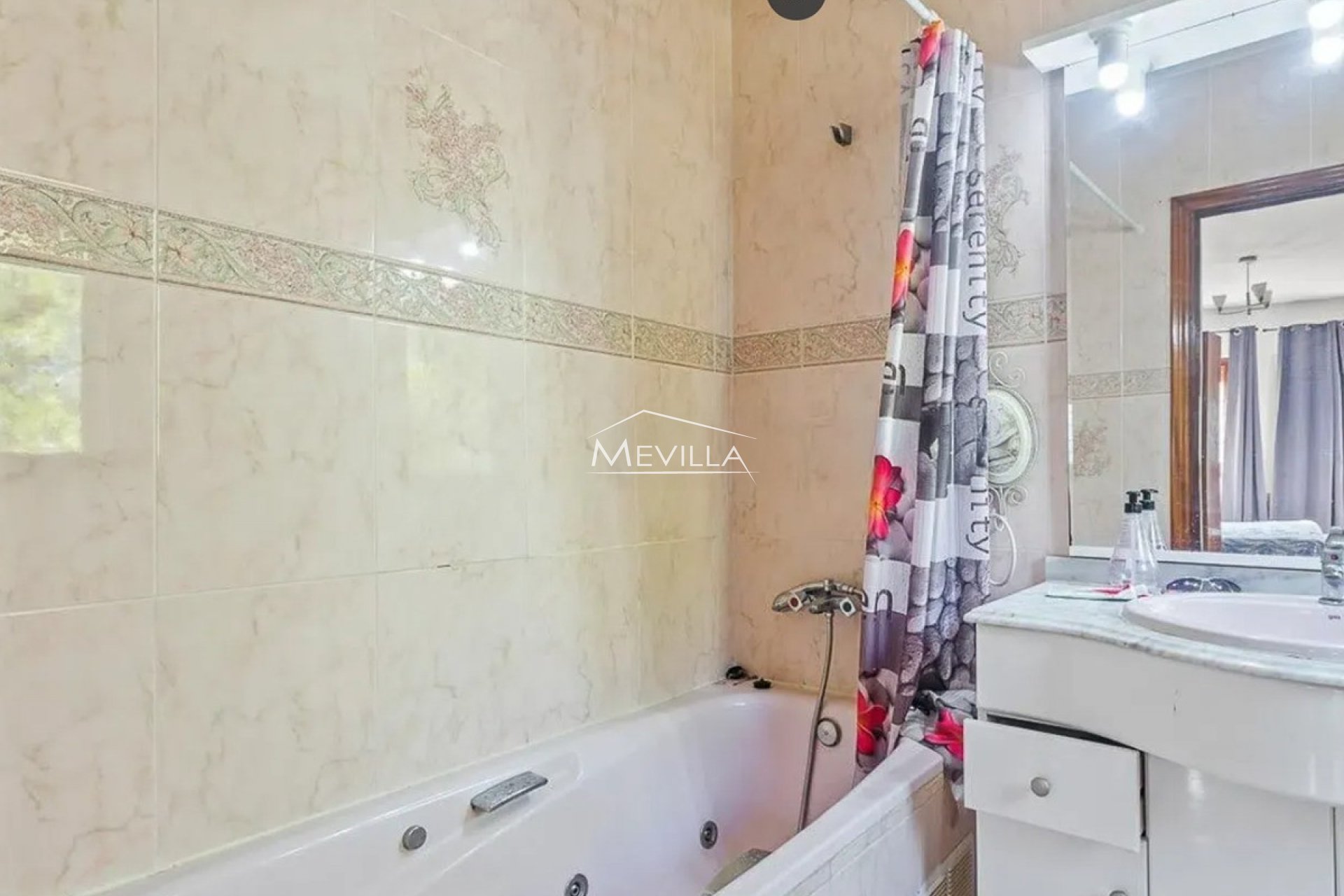 Salg (Resales) - Villa - Orihuela Costa - Villamartin