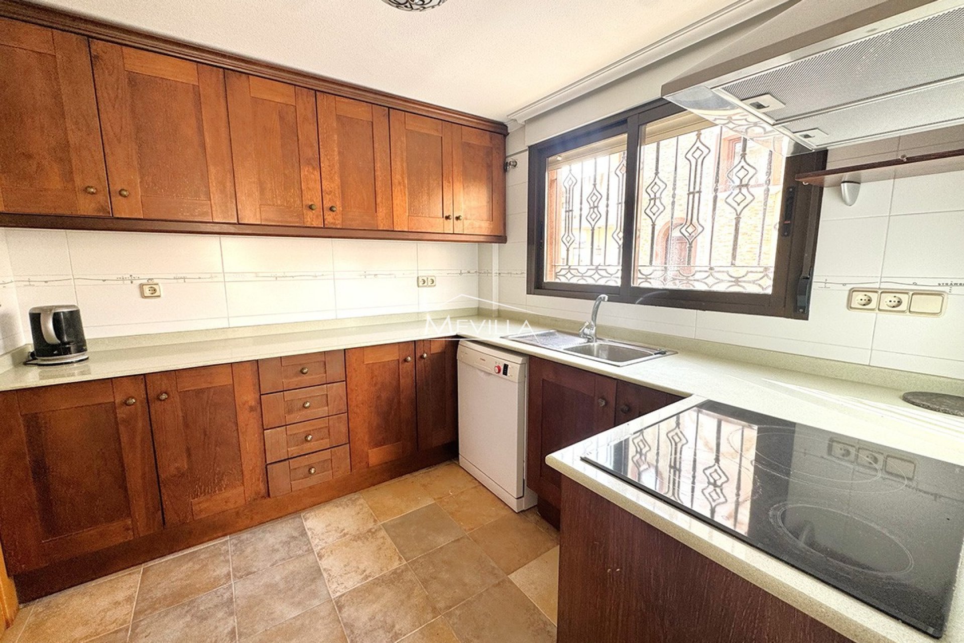 Salg (Resales) - Villa - Orihuela Costa - Villamartin