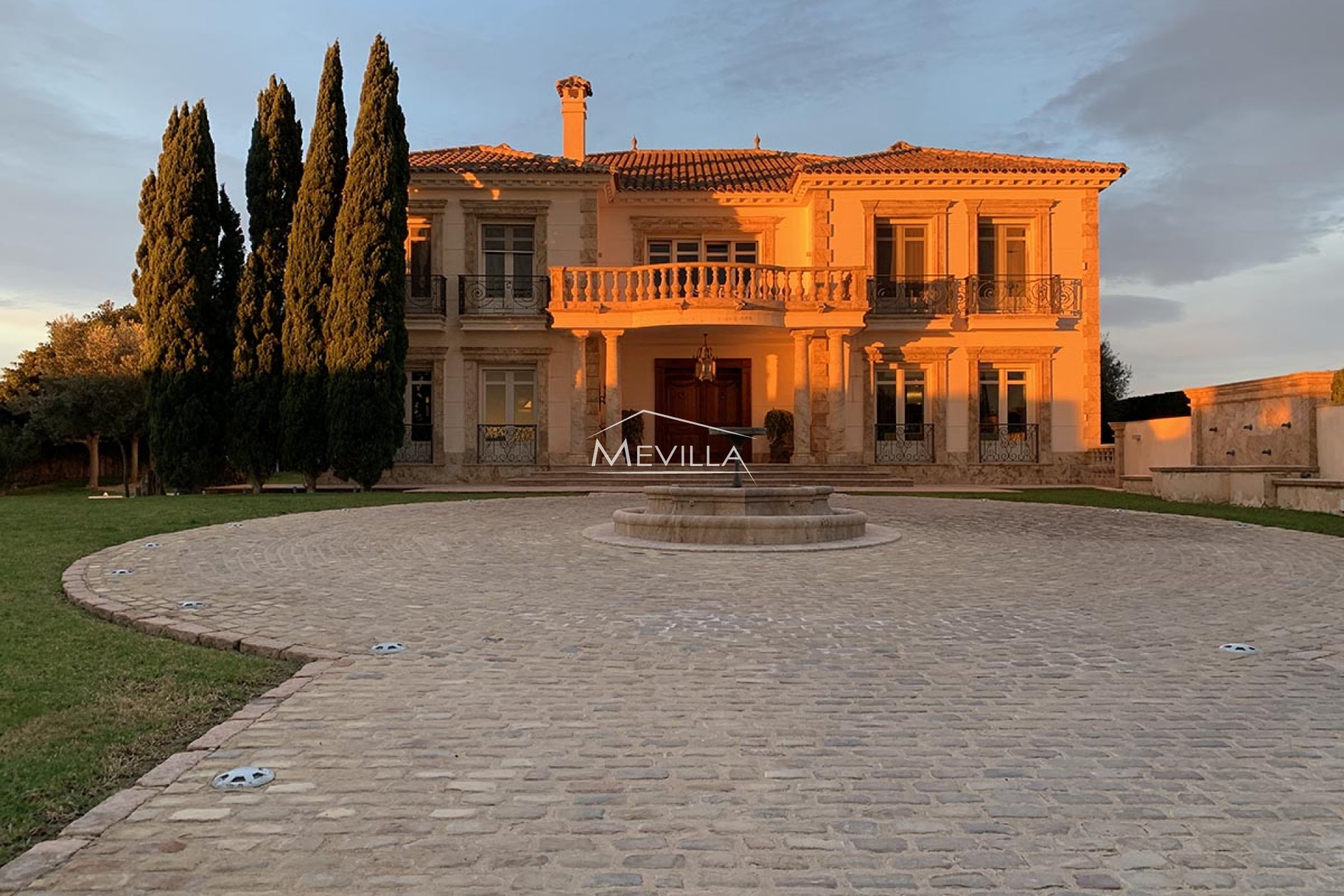 Salg (Resales) - Villa - Orihuela