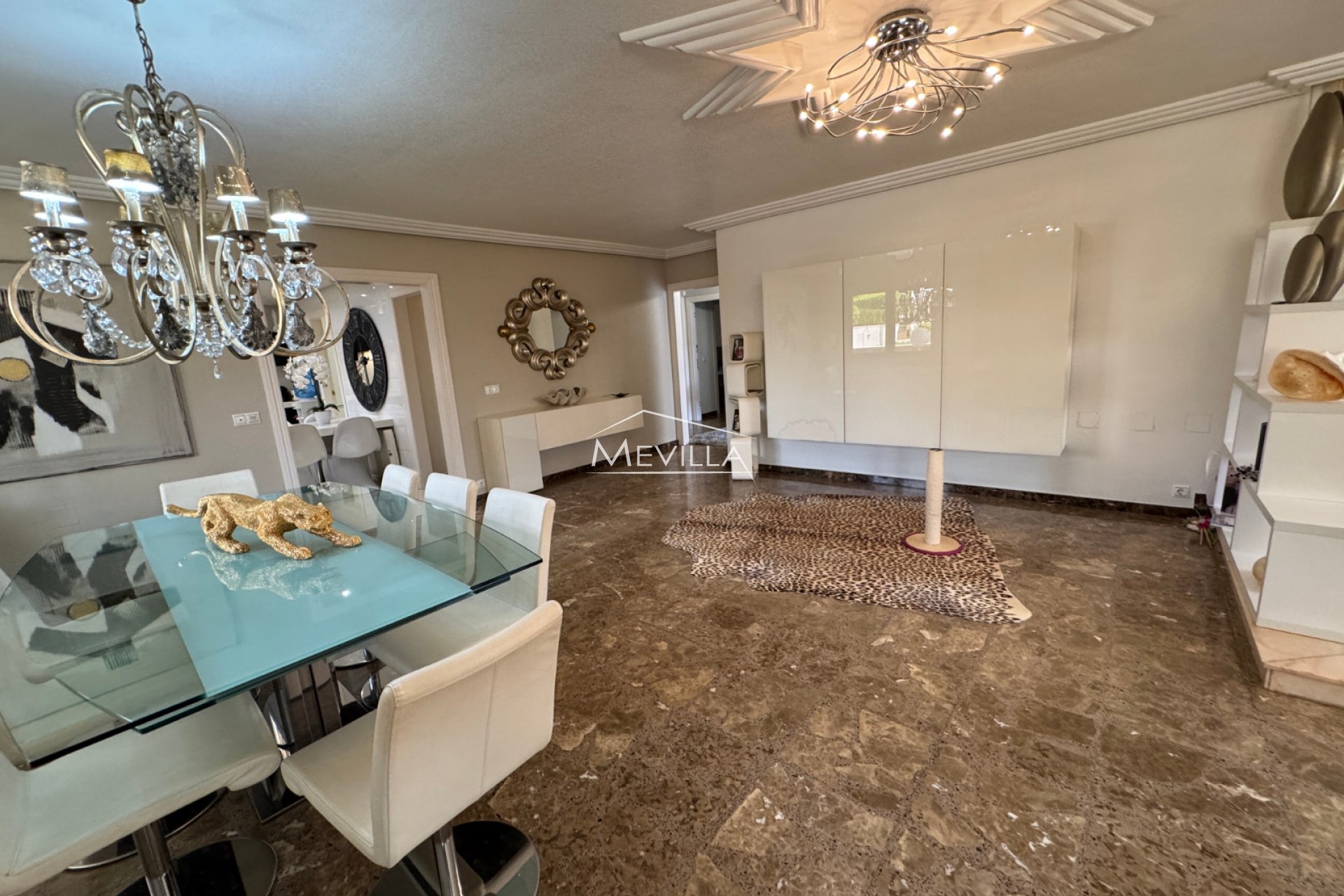 Salg (Resales) - Villa - Orihuela