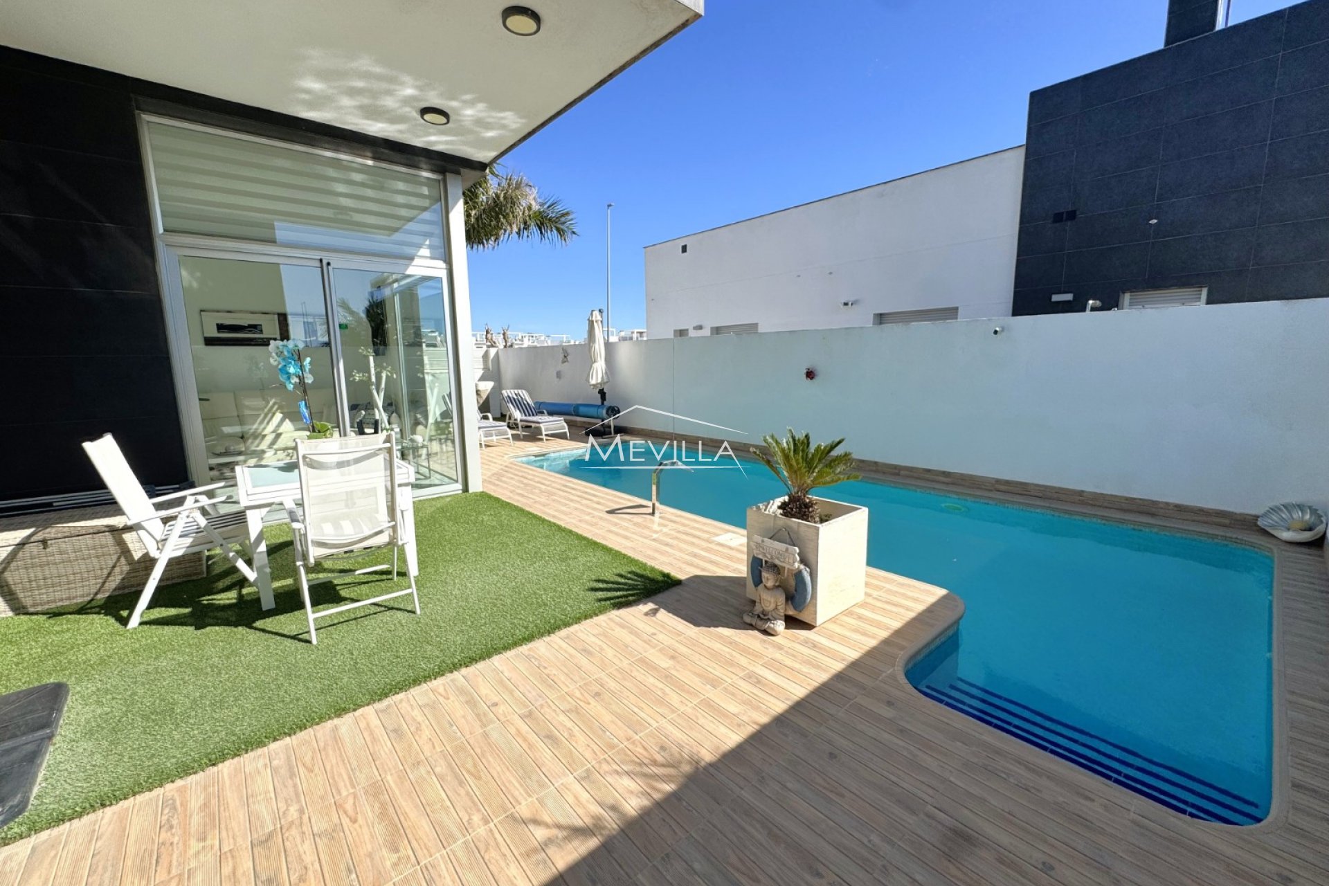 Salg (Resales) - Villa - Pilar de la Horadada