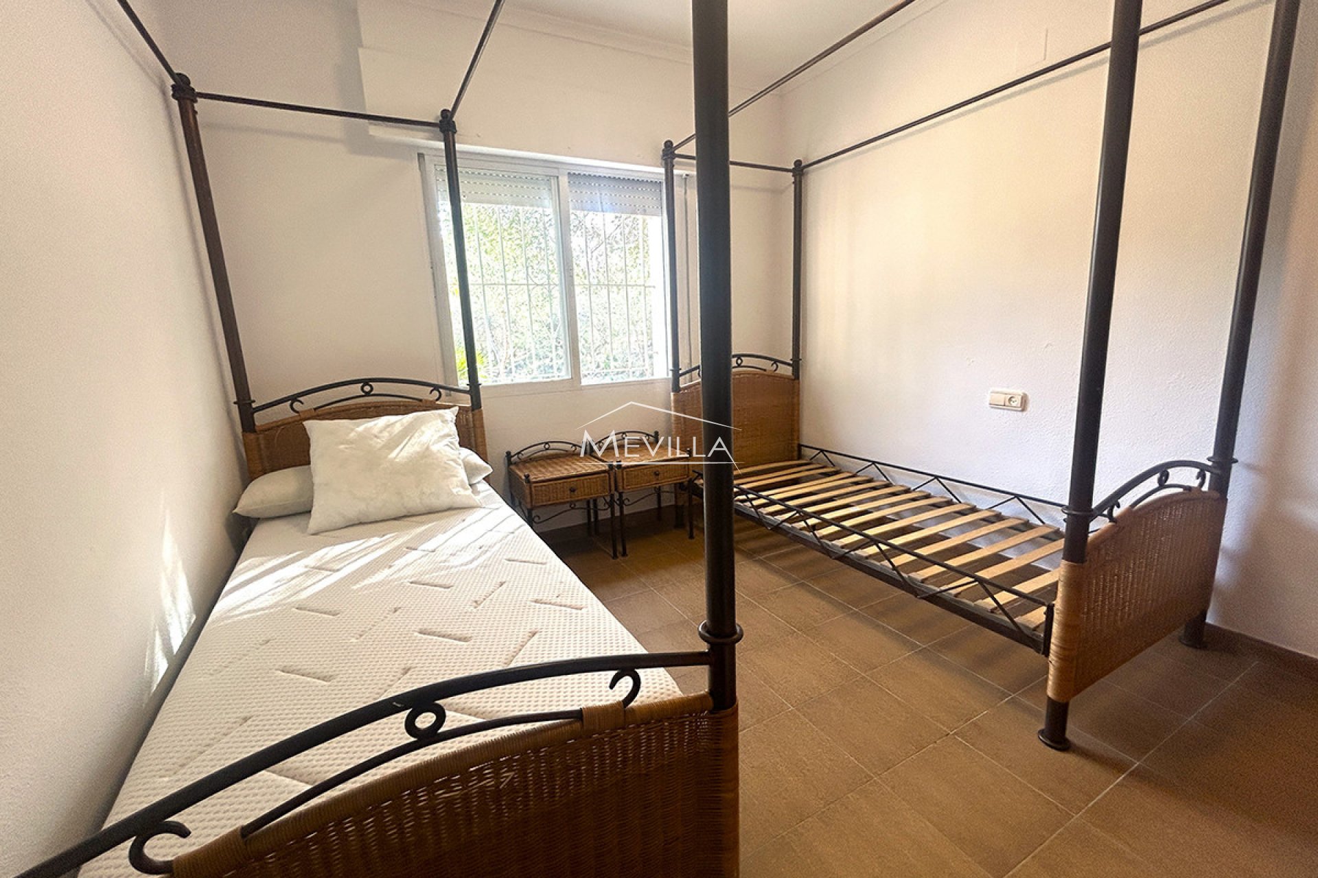 Salg (Resales) - Villa - San Miguel de Salinas