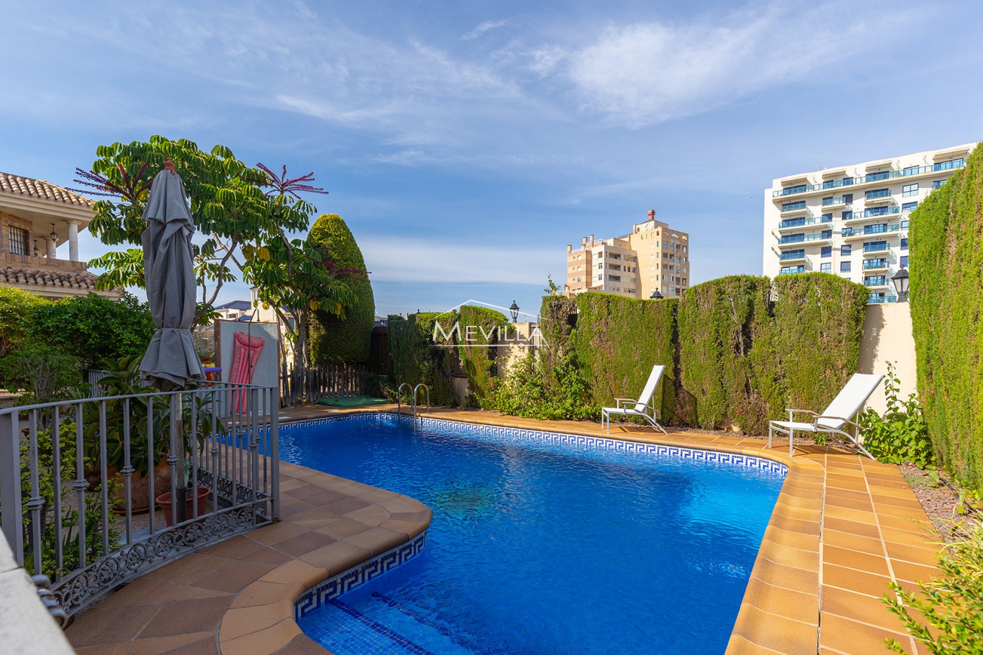 Salg (Resales) - Villa - Torrevieja - La Veleta