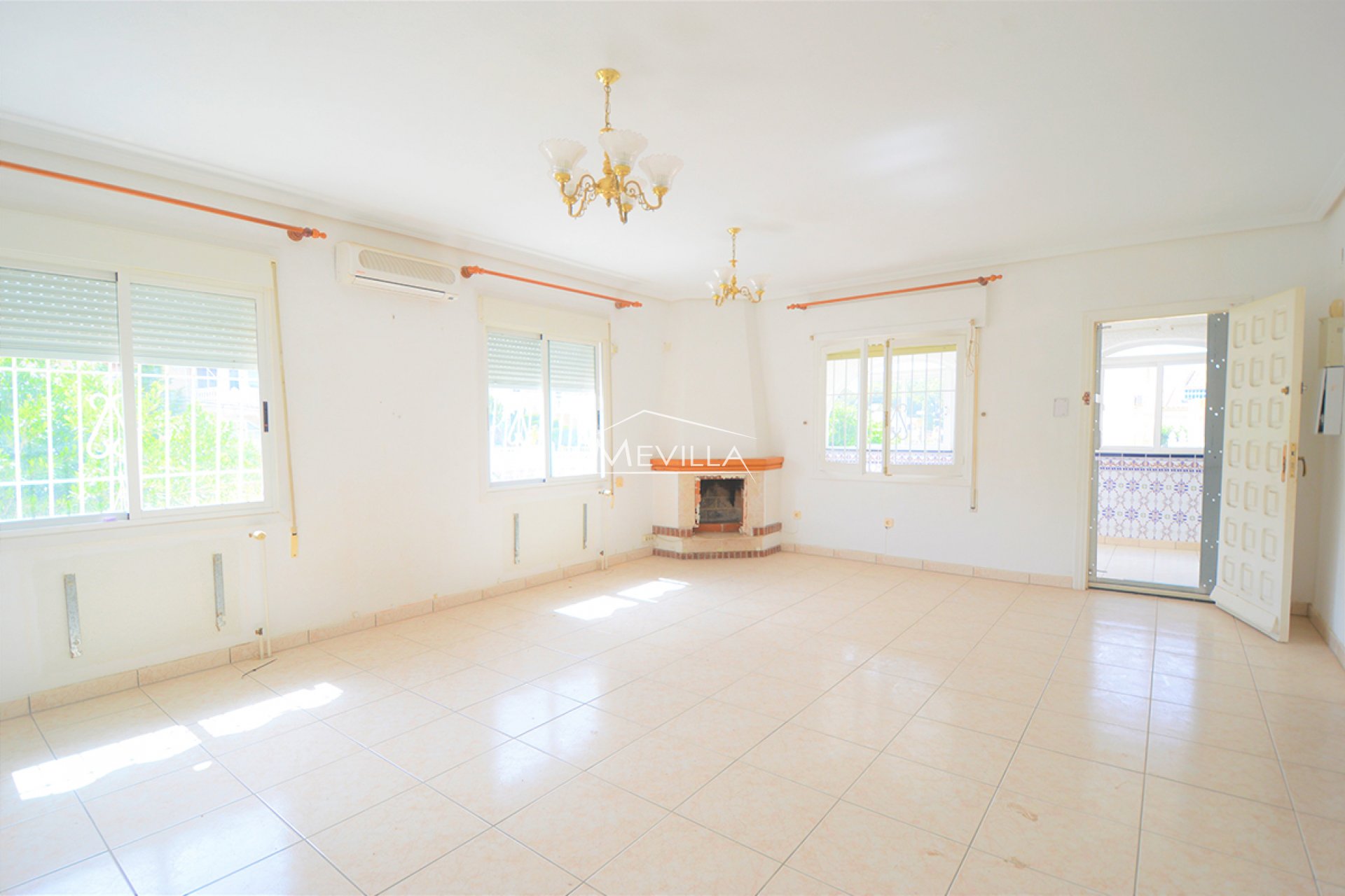 Salg (Resales) - Villa - Torrevieja - Los Altos