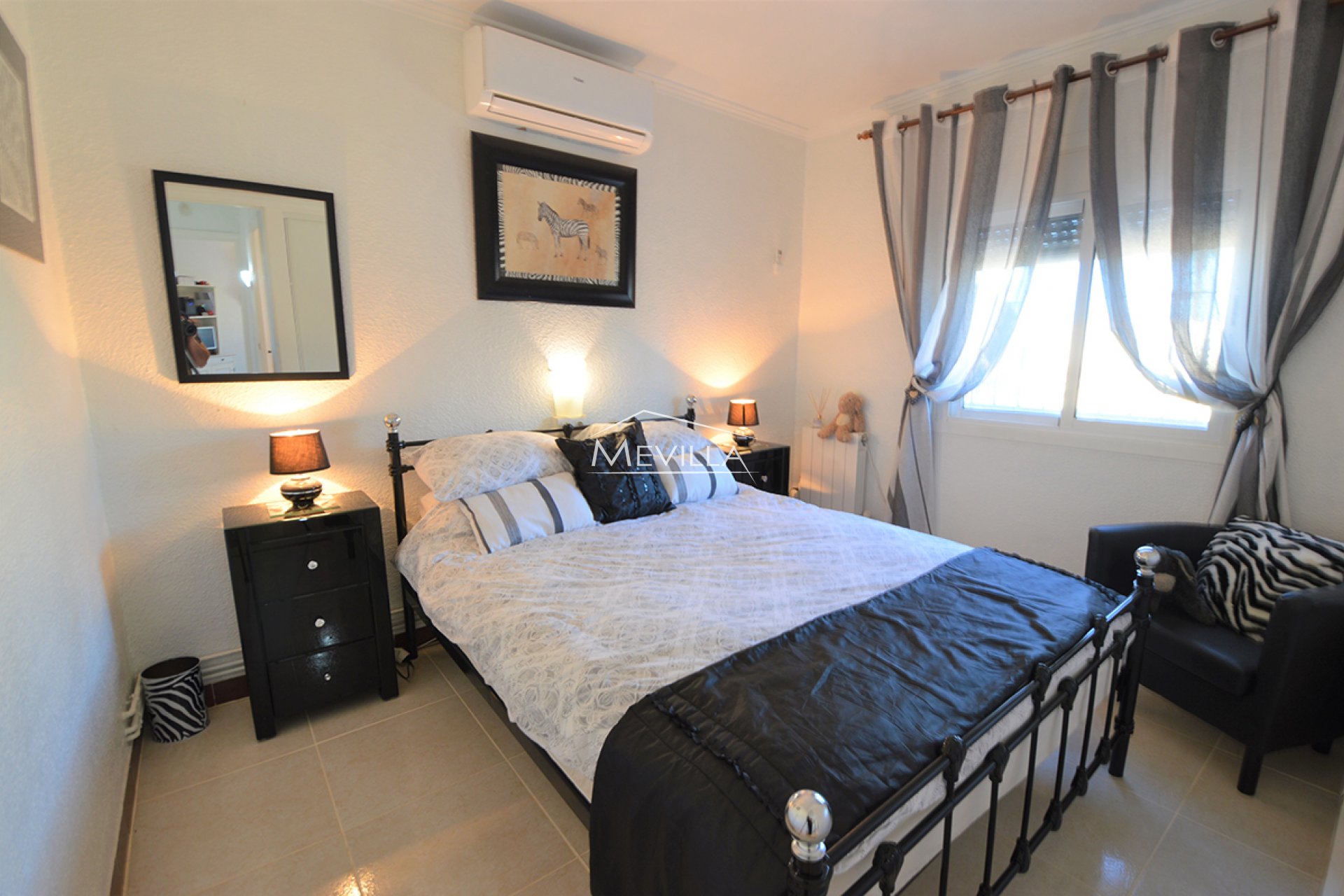 Salg (Resales) - Villa - Torrevieja - Los Balcones