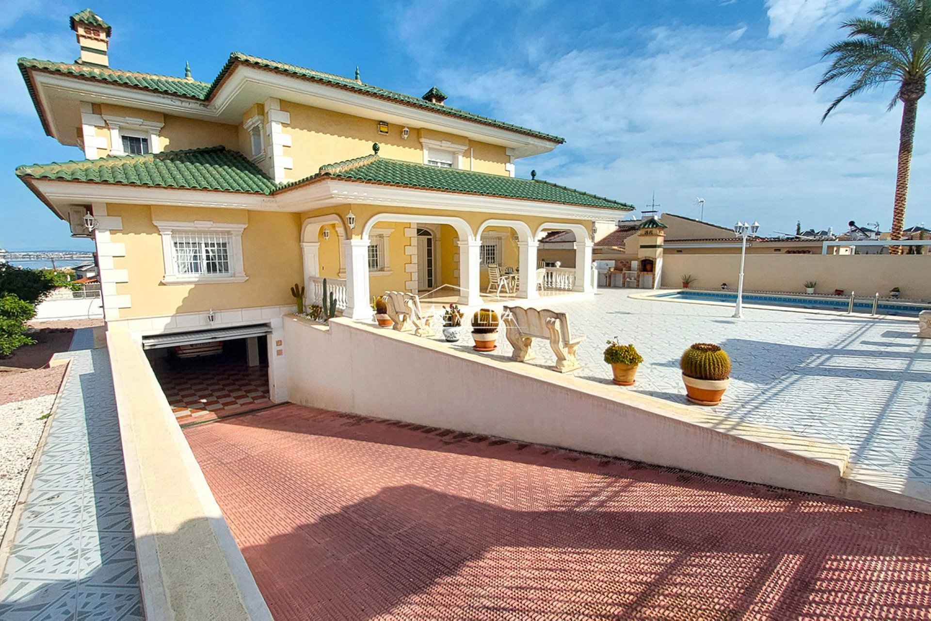 Salg (Resales) - Villa - Torrevieja - Los Balcones