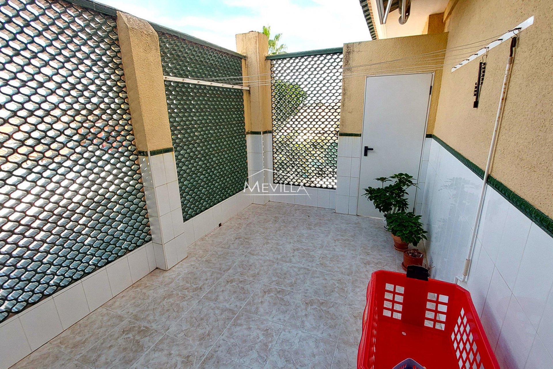 Salg (Resales) - Villa - Torrevieja - Los Balcones