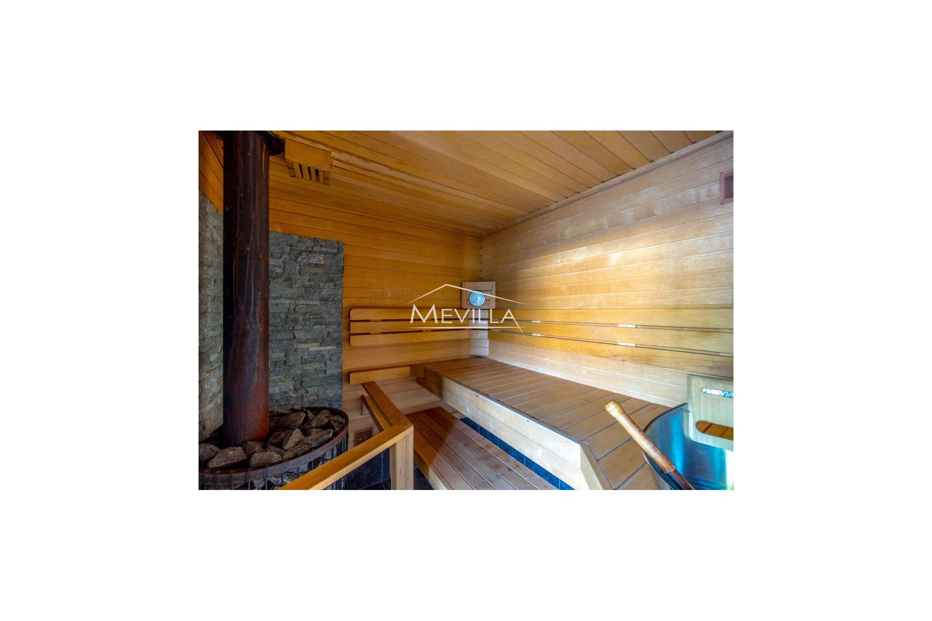Salg (Resales) - Villa - Torrevieja - Los Balcones