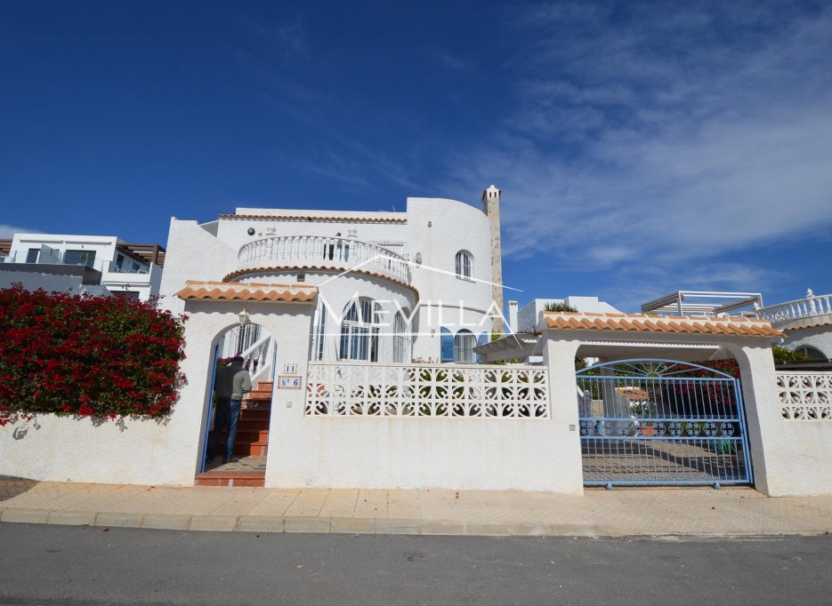 SPECTACULAR VILLA NEAR CAMPOAMOR GOLF AND LAS RAMBLAS