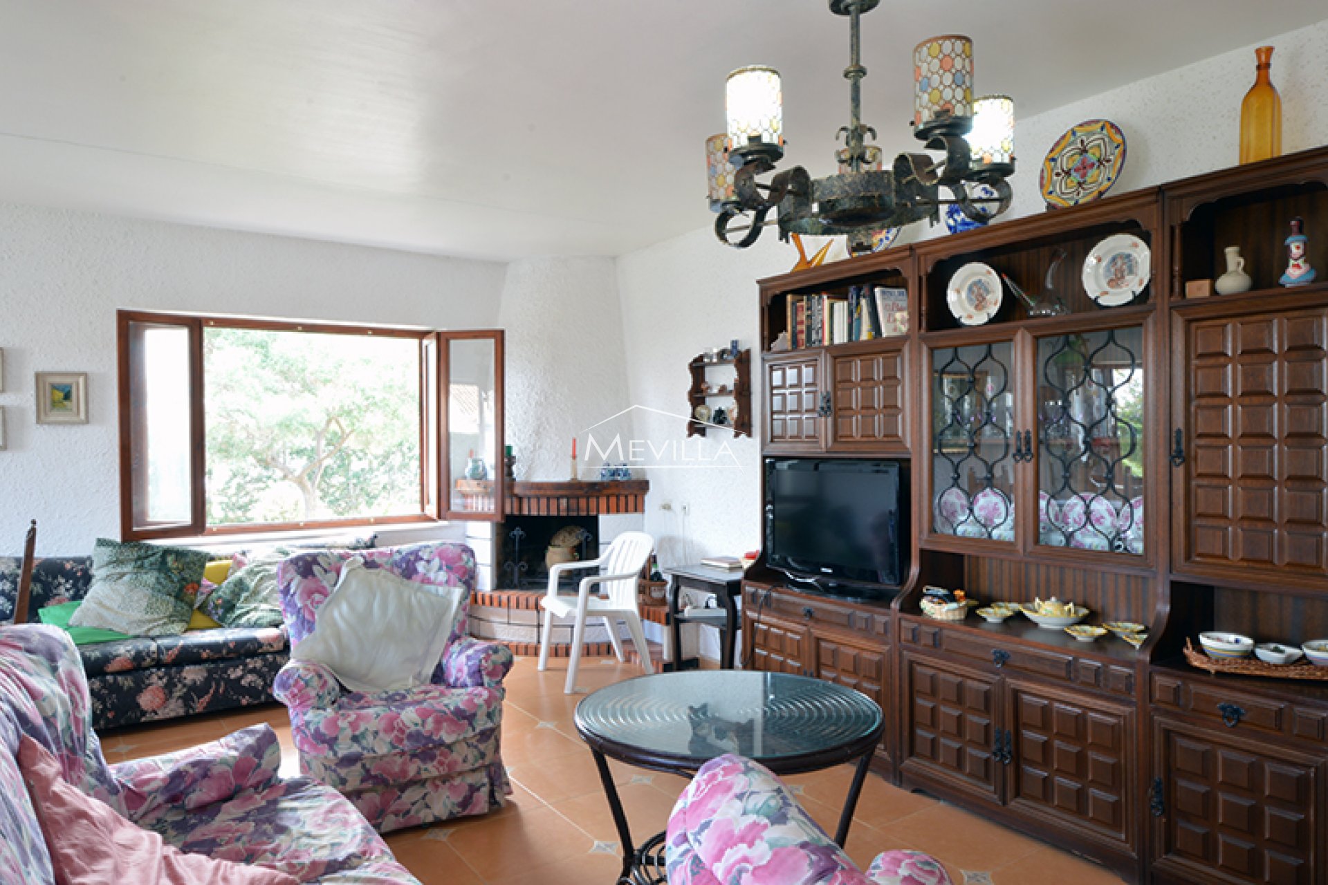 The living room with fireplace 