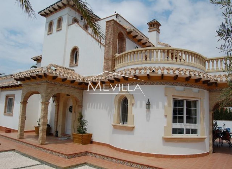 The luxury villa in Cabo Roig