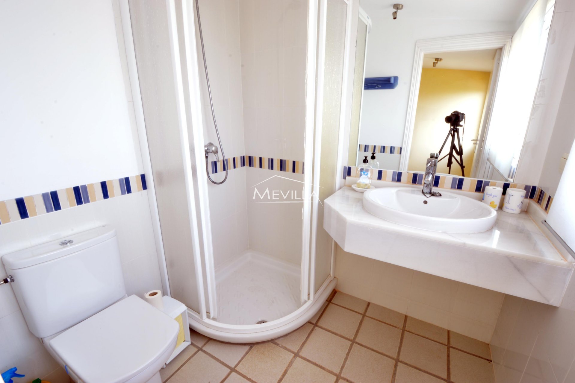 Un  baño
