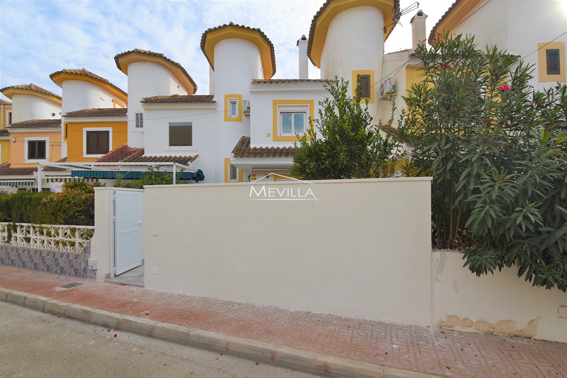 Verkäufe - Reihenhaus - Orihuela Costa - Playa Flamenca