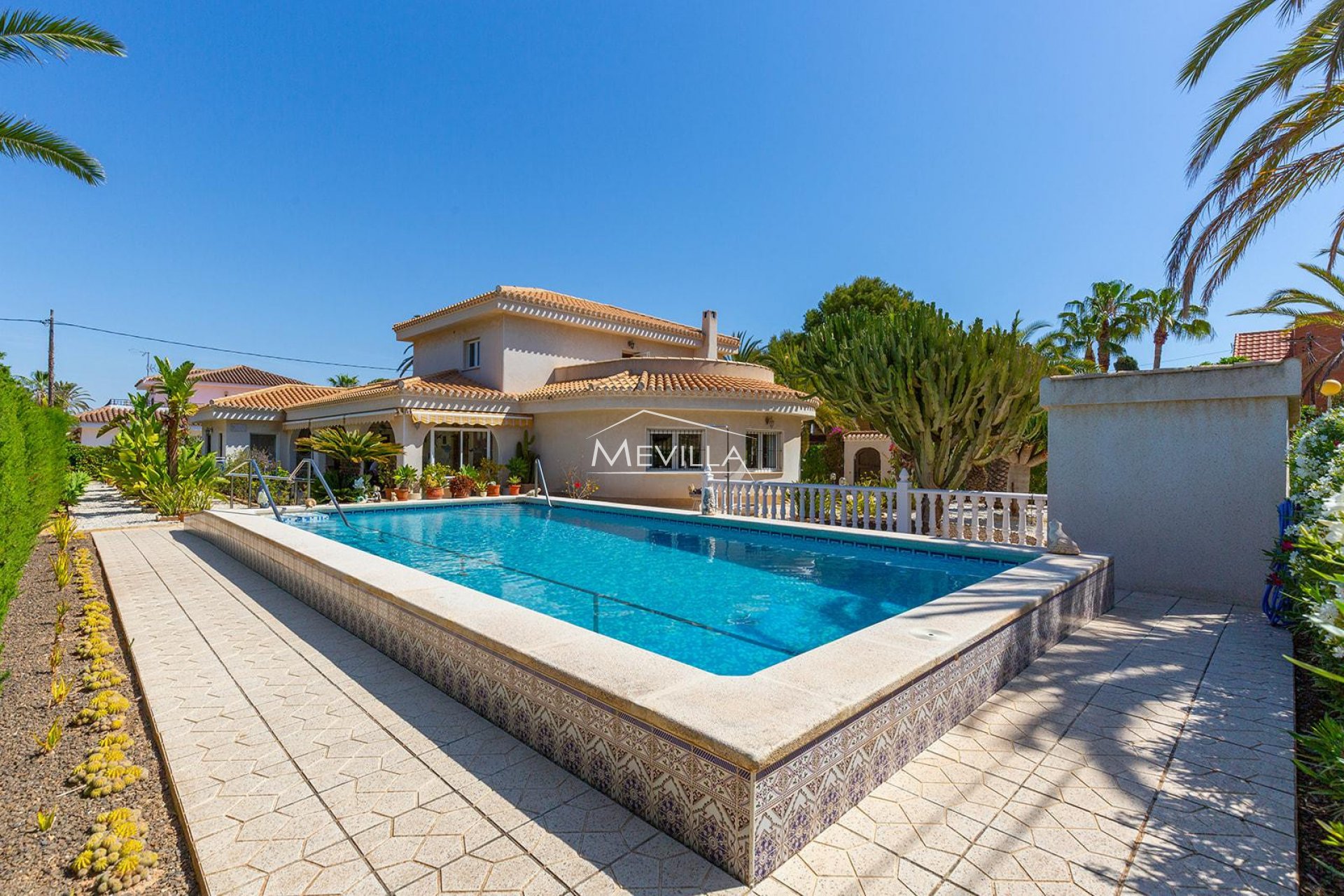 Verkäufe - Villa - Orihuela Costa - Cabo Roig