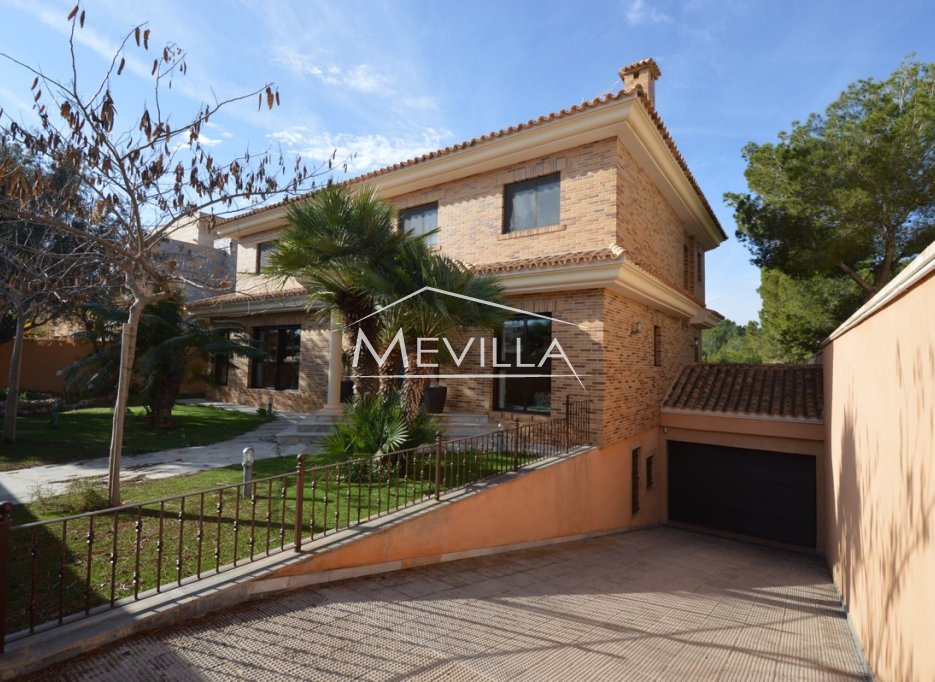 Verkäufe - Villa - Orihuela Costa - Campoamor