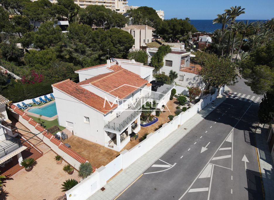 Verkäufe - Villa - Orihuela Costa - Campoamor