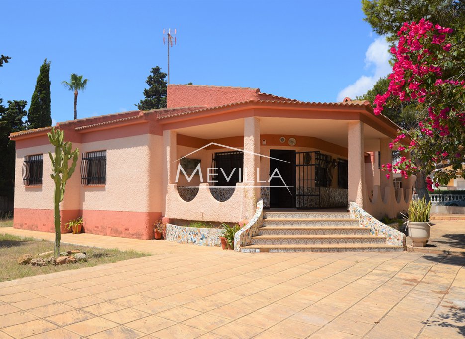 Verkäufe - Villa - Orihuela Costa - La Zenia