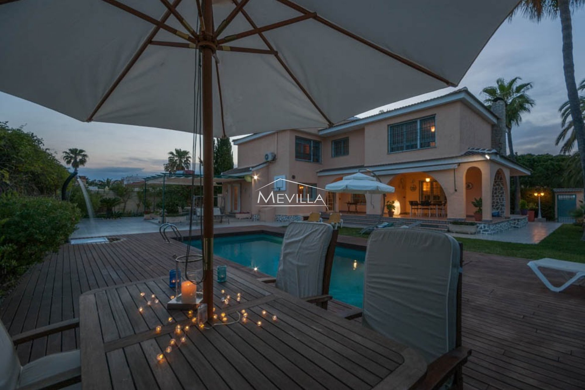 Verkäufe - Villa - Orihuela Costa - La Zenia