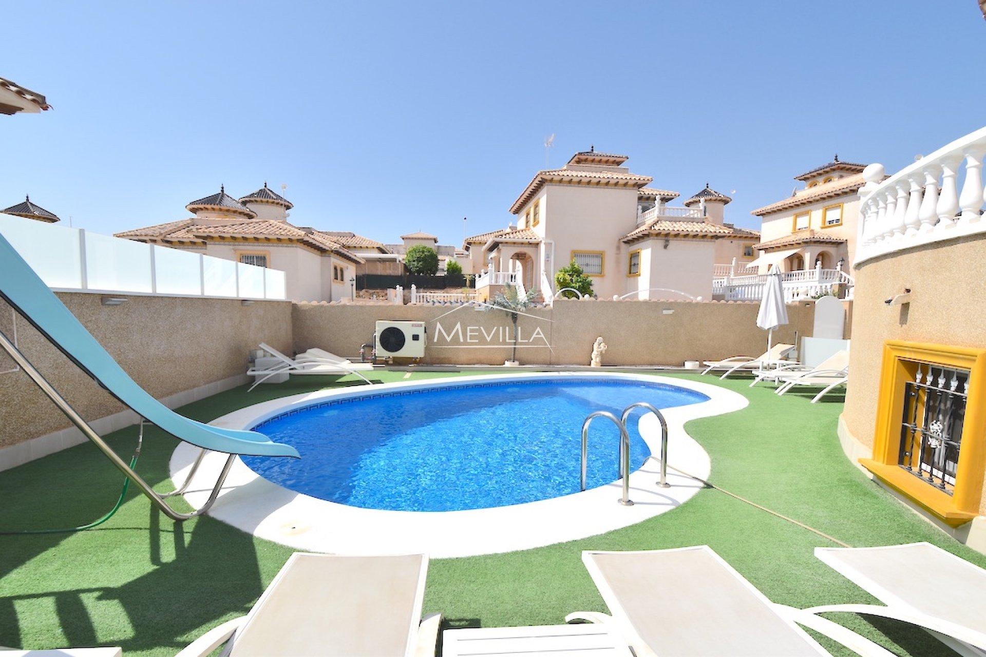 Verkäufe - Villa - Orihuela Costa - La Zenia