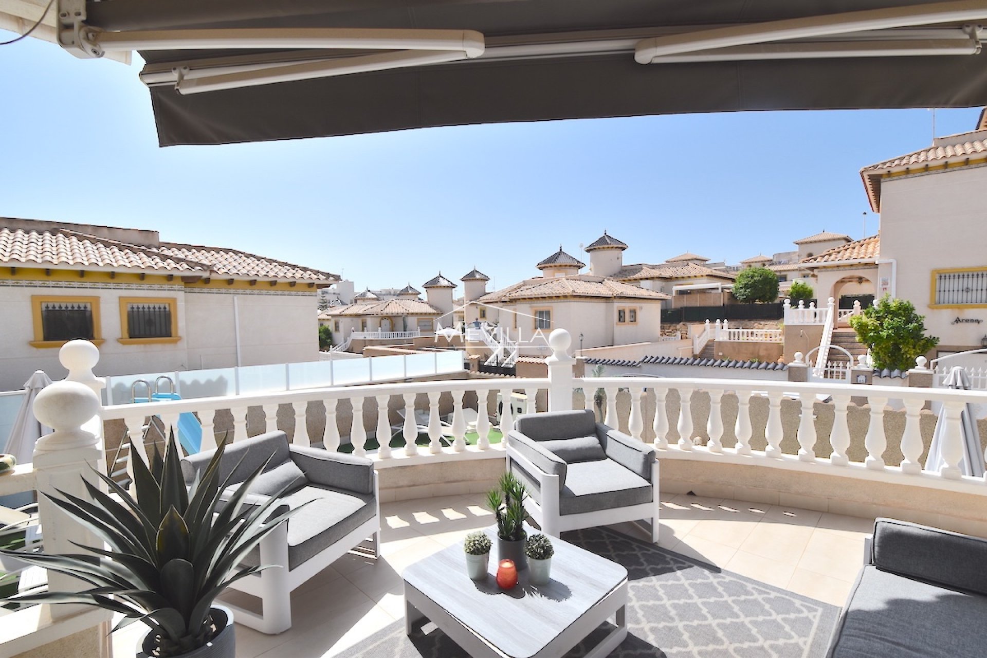 Verkäufe - Villa - Orihuela Costa - La Zenia