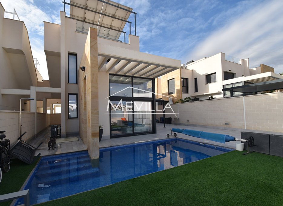 Verkäufe - Villa - Orihuela Costa - Lomas de Cabo Roig