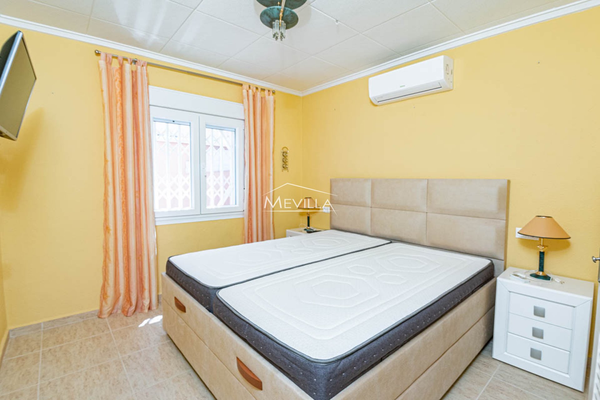Verkäufe - Villa - Orihuela Costa - Mil Palmeras