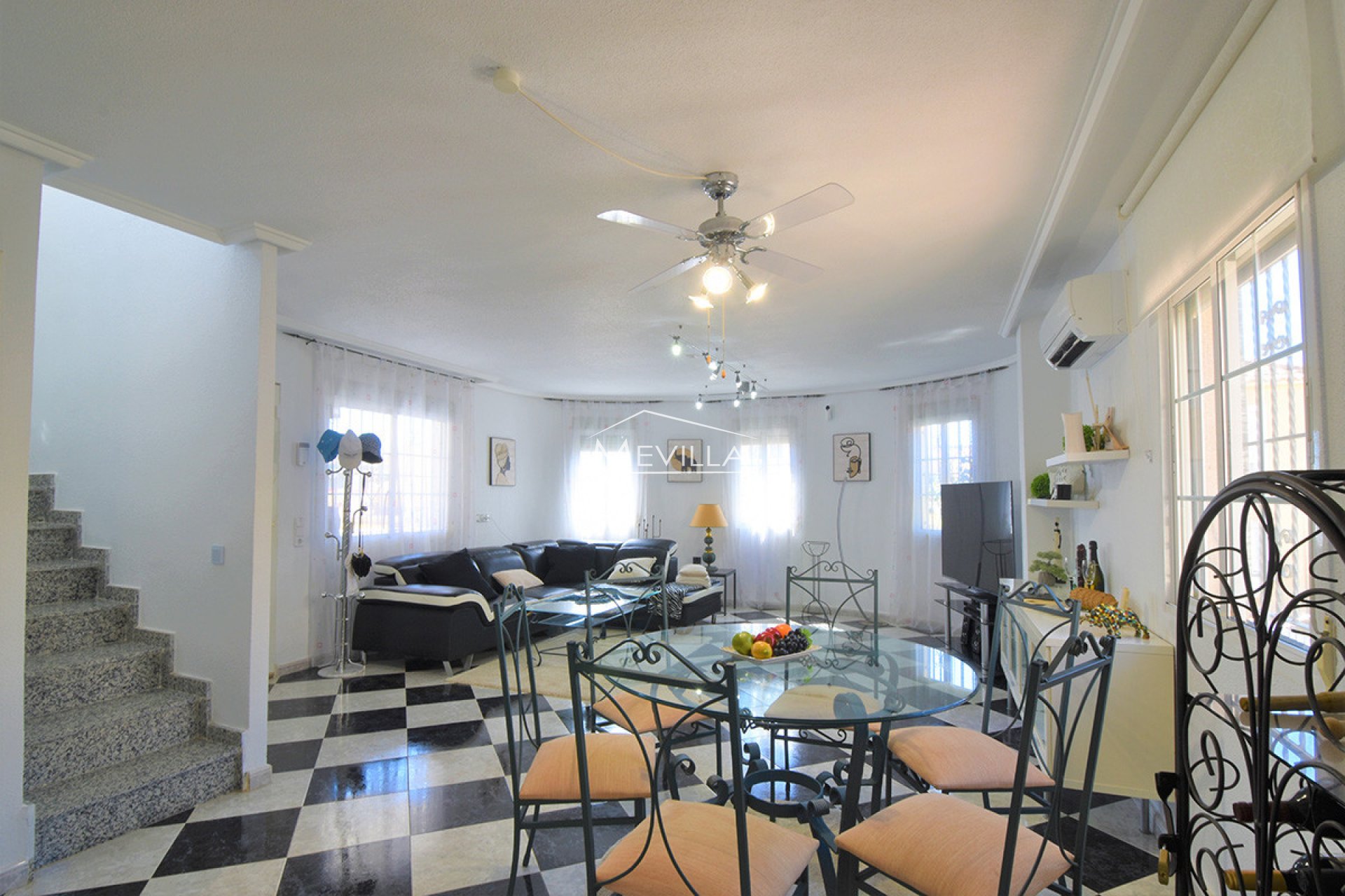 Verkäufe - Villa - Orihuela Costa - Playa Flamenca