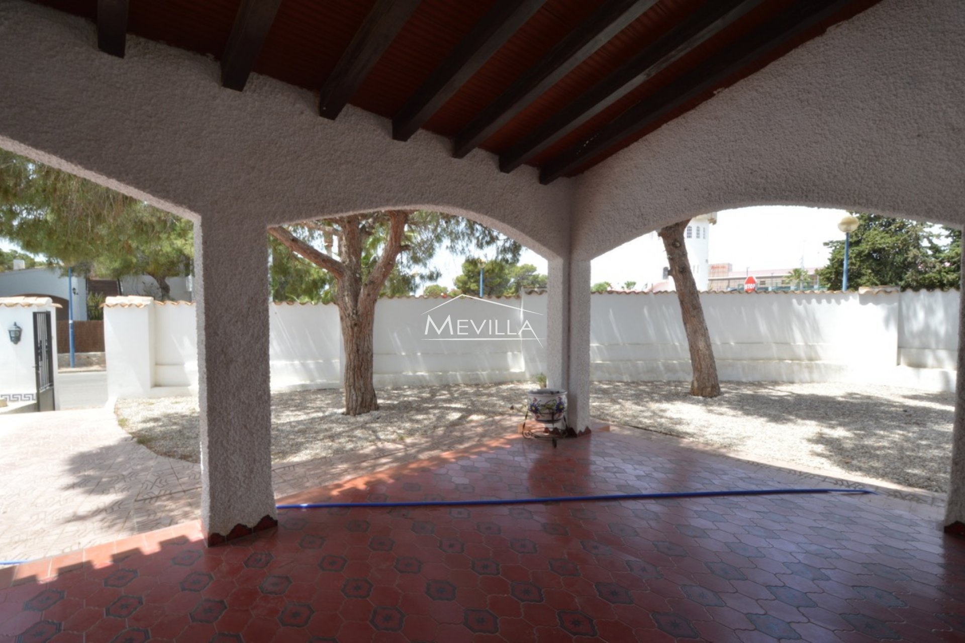 Verkäufe - Villa - Orihuela Costa - Punta Prima