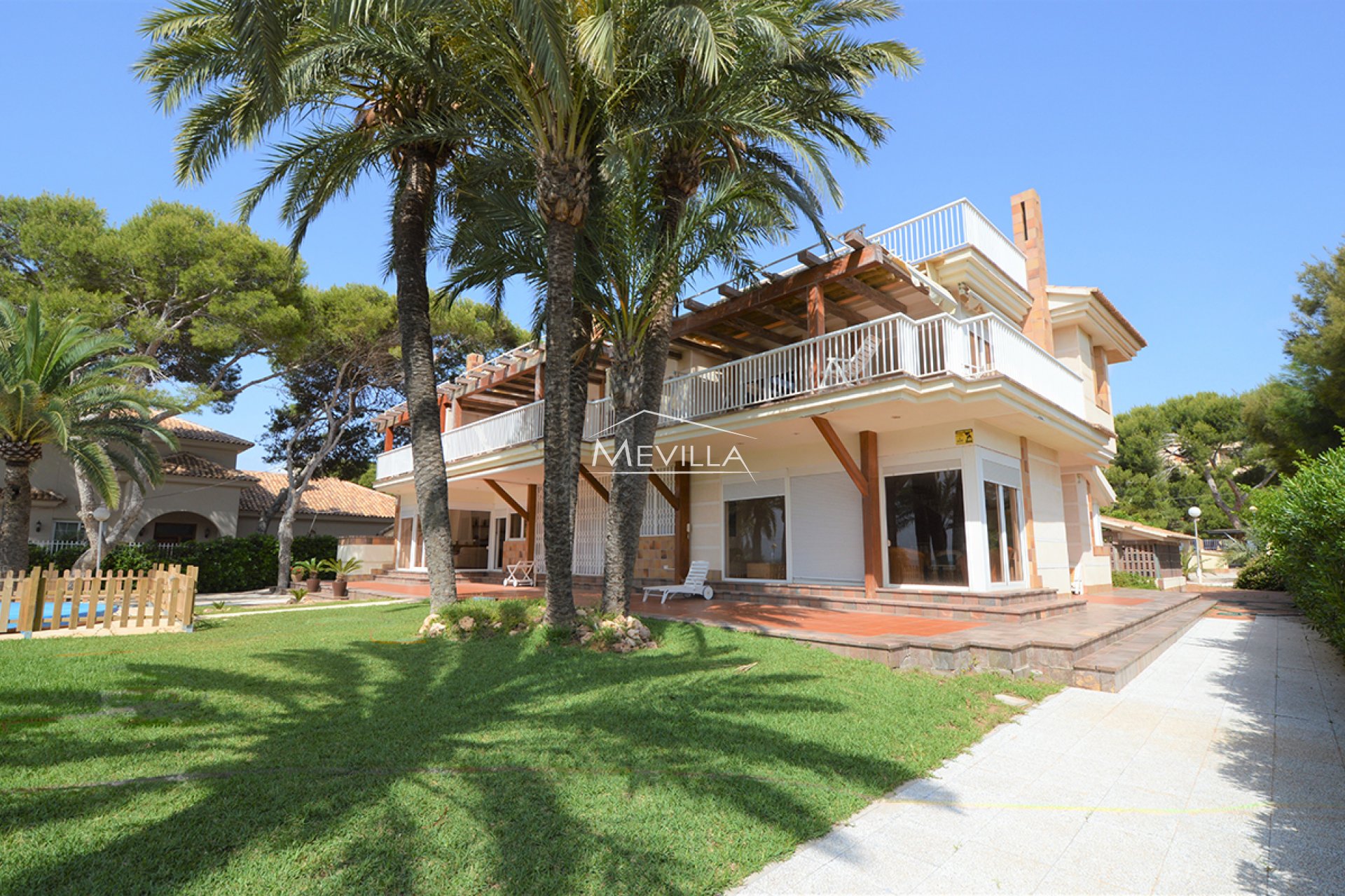 Verkäufe - Villa - Orihuela Costa - Punta Prima