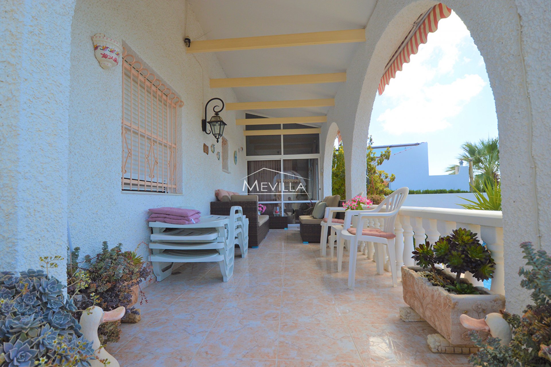 Verkäufe - Villa - Orihuela Costa - Villamartin