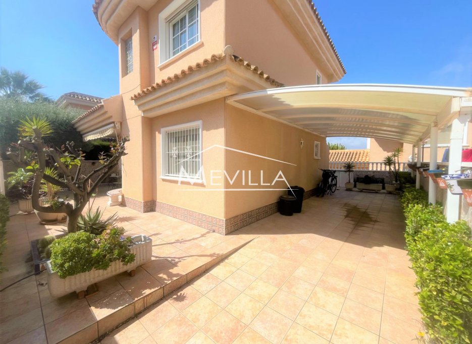 Verkäufe - Villa - Torrevieja - Los Altos