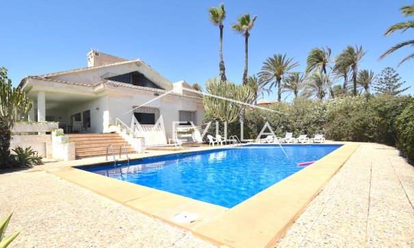 Villa - Återförsäljare - Orihuela Costa - Cabo Roig