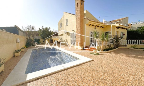 Villa - Återförsäljare - Orihuela Costa - Playa Flamenca