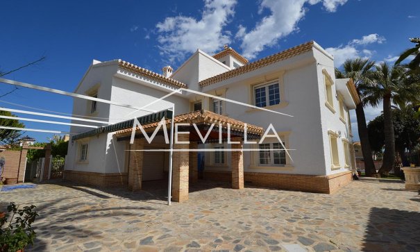 Villa - Resales - Orihuela Costa - Cabo Roig