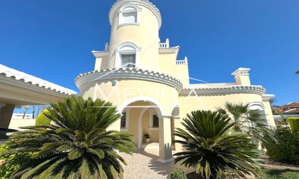 Villa - Resales - Orihuela Costa - Cabo Roig