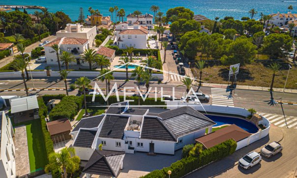 Villa - Resales - Orihuela Costa - Cabo Roig