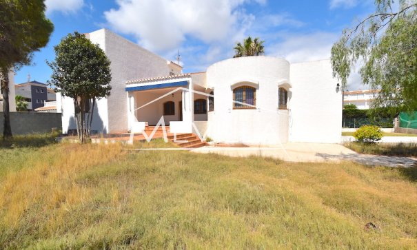 Villa - Resales - Orihuela Costa - La Zenia