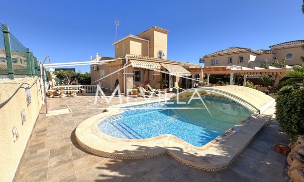 Villa - Resales - Orihuela Costa - LZ1172