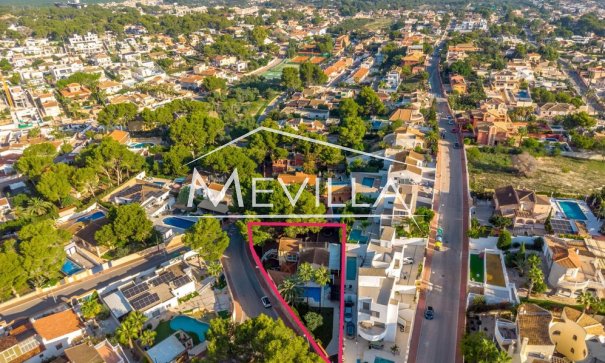 Villa - Resales - Torrevieja - LB1268