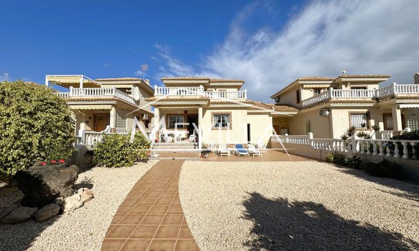 Villa - Reventes - Orihuela Costa - Villamartin