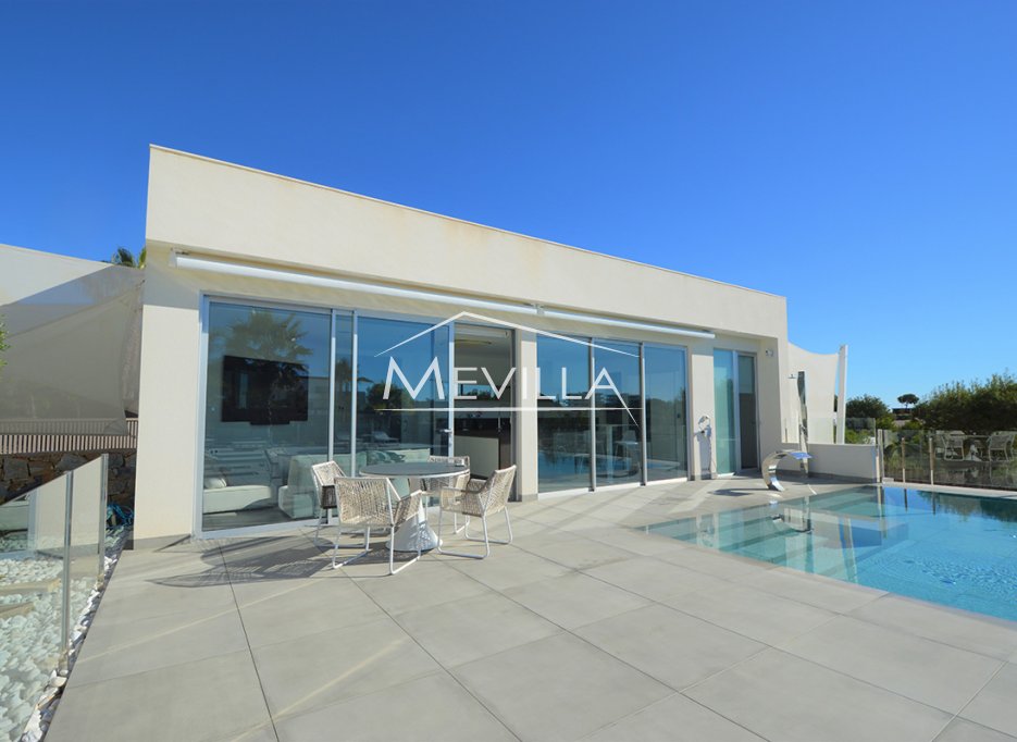  - Villa - San Miguel de Salinas