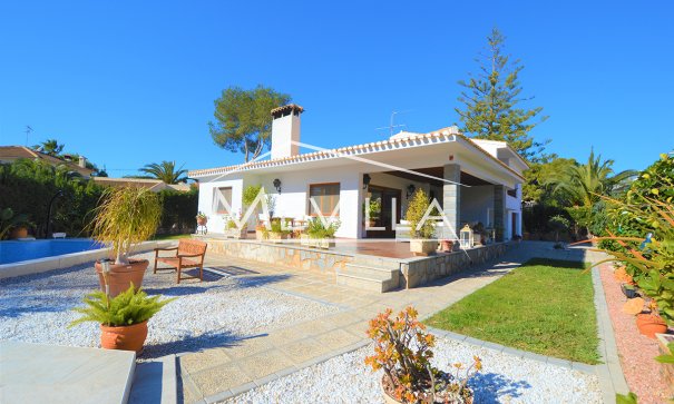 Villa - Wederverkoop - Orihuela Costa - Campoamor