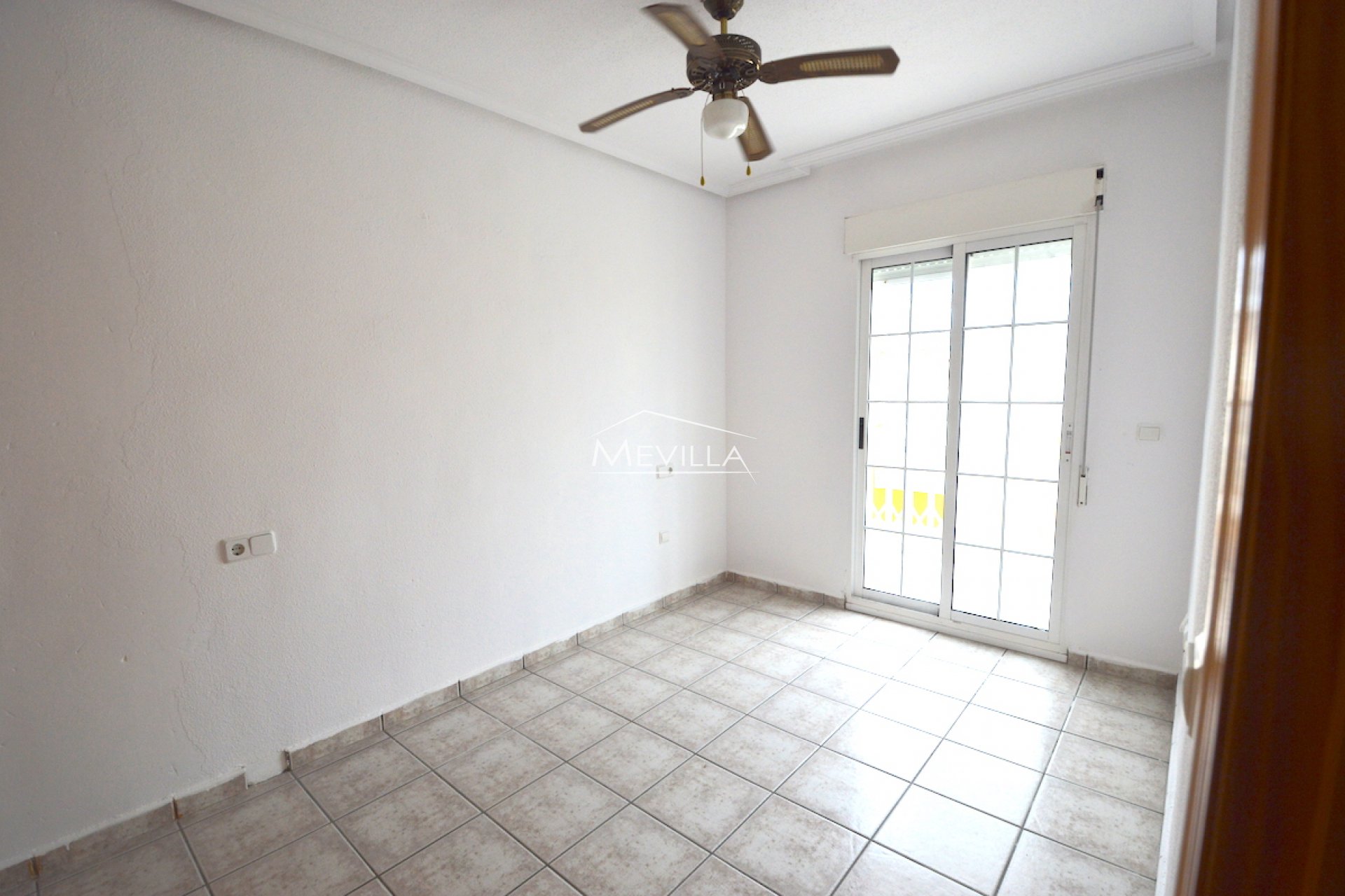 Wederverkoop -  - Orihuela Costa - La Zenia