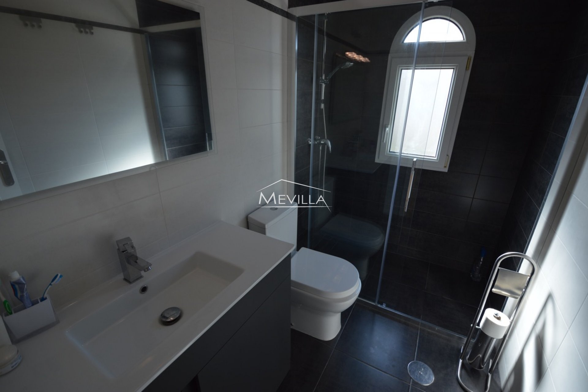 Wederverkoop -  - Orihuela Costa - La Zenia